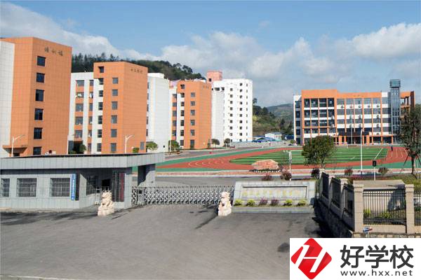 湘西鳳凰縣職業(yè)中專學(xué)校怎么樣？有哪些專業(yè)？