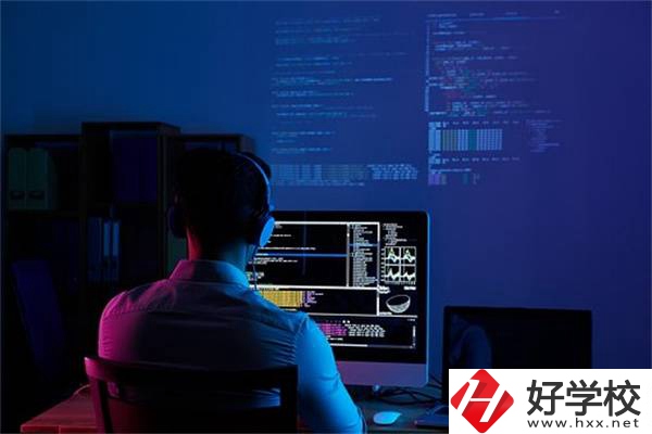 長(zhǎng)沙中職學(xué)校有什么熱門專業(yè)？哪些適合女生學(xué)習(xí)？