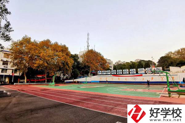 湖南省交通科技職業(yè)中專學(xué)校的培養(yǎng)方式如何？