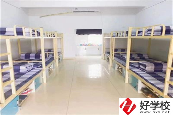 長沙經(jīng)貿(mào)職業(yè)中專有哪些招生專業(yè)？有哪些辦學(xué)優(yōu)勢？