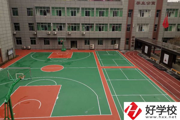 長沙康明職業(yè)中專學(xué)校有什么熱門專業(yè)？