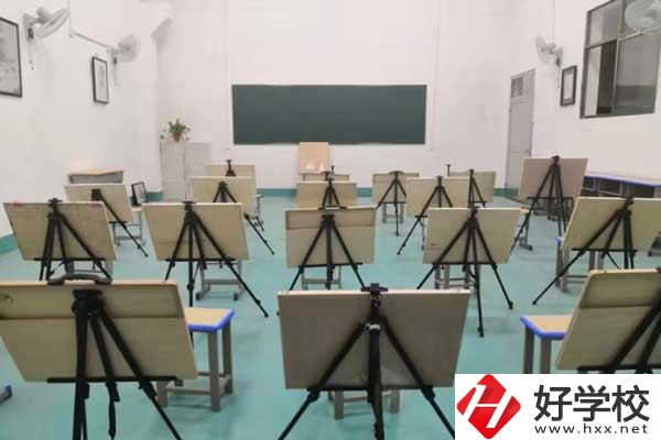 邵陽市鐵航職業(yè)技術(shù)學(xué)校有哪些優(yōu)勢，地址在哪？