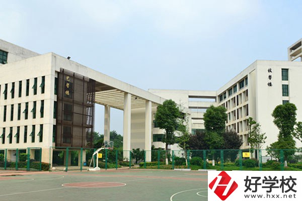 長沙幼兒師范高等?？茖W(xué)校中職部怎么樣？有哪些專業(yè)？