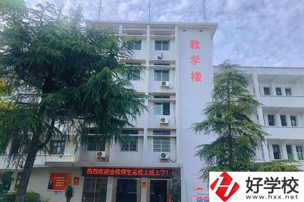 株洲鐵路機(jī)電職業(yè)技術(shù)學(xué)校的辦學(xué)特色有哪些？