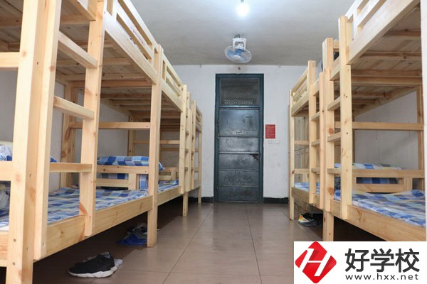 長(zhǎng)沙航天學(xué)校環(huán)境如何？有哪些辦學(xué)優(yōu)勢(shì)？