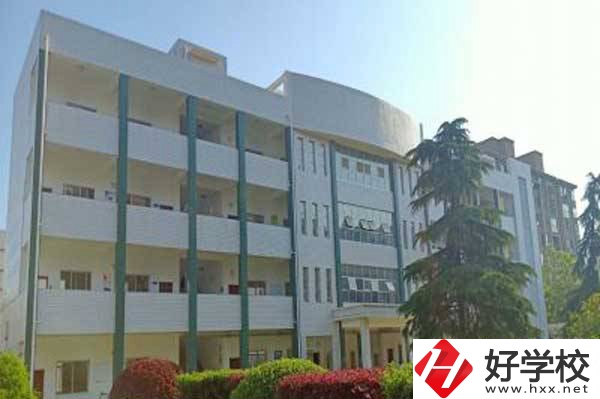 津市職業(yè)中專學(xué)校有哪些招生專業(yè)？