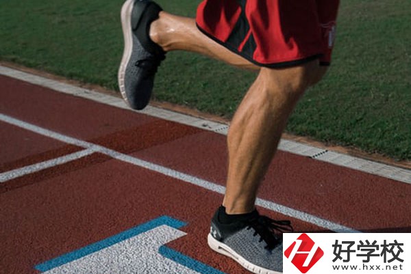 湖南省經(jīng)濟(jì)貿(mào)易職業(yè)中專學(xué)校好不好？宿舍怎么樣？