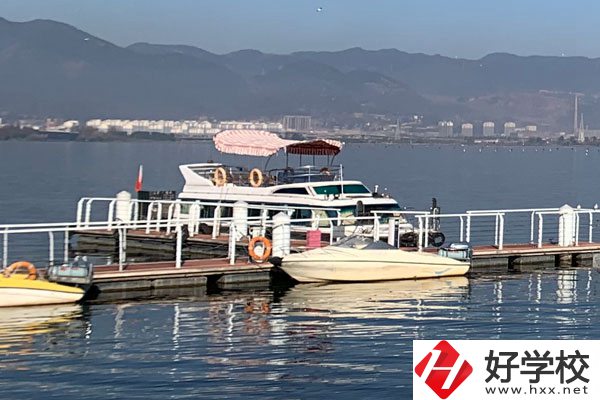 益陽市勞動科技職業(yè)技術(shù)學(xué)校是一所怎樣的職高？