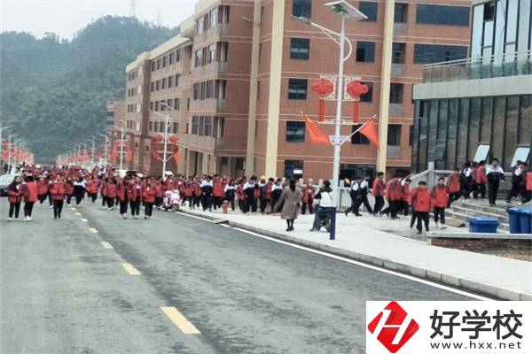 益陽有哪些公辦職高？學費多少？