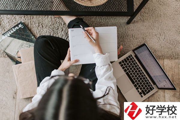 郴州市中大高科職業(yè)技術(shù)學(xué)校好不好？專業(yè)怎么樣？