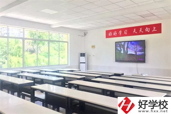 長(zhǎng)沙有什么衛(wèi)校？學(xué)校條件怎么樣？