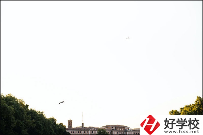 長沙中專有什么好的空乘學(xué)校？