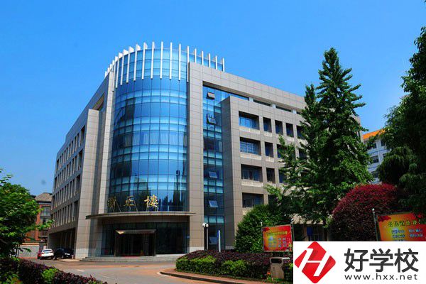 長沙哪些職校招初中畢業(yè)生？學(xué)費貴嗎？