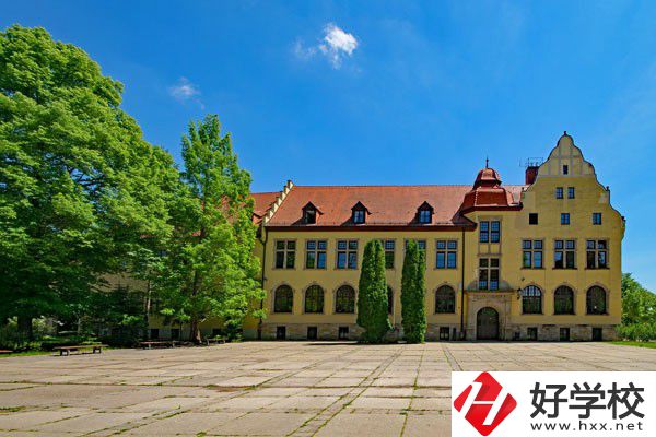 邵陽市女子職業(yè)學校怎么樣？有哪些辦學特色？