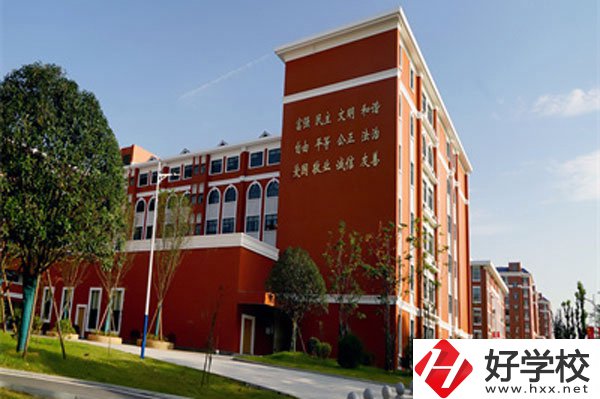 長沙的醫(yī)衛(wèi)類中專學(xué)校有哪些？
