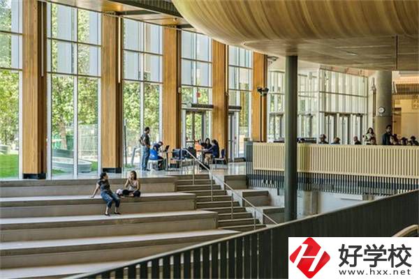 湖南分數(shù)低選私立高中還是選職校？選職校還能統(tǒng)考嗎？