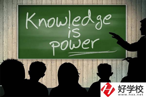 長沙中考200還有書讀嗎？成績差有繼續(xù)讀的必要嗎？