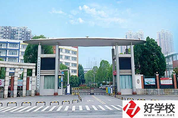 長沙博雅衛(wèi)生中專學(xué)校開設(shè)哪些專業(yè)，招生要求是什么？