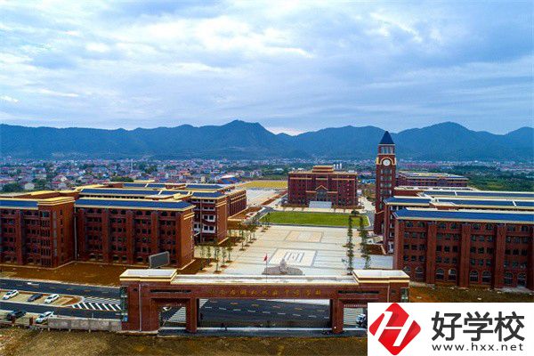 常德汽車中職有哪些推薦？有什么辦學(xué)優(yōu)勢？