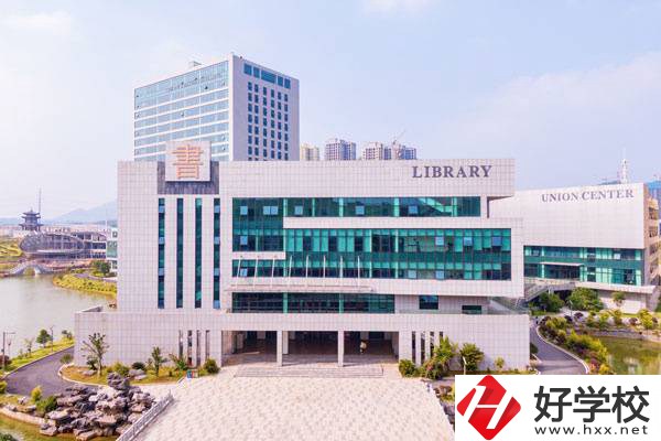 長(zhǎng)沙學(xué)外語讀什么職校好？有什么辦學(xué)優(yōu)勢(shì)？
