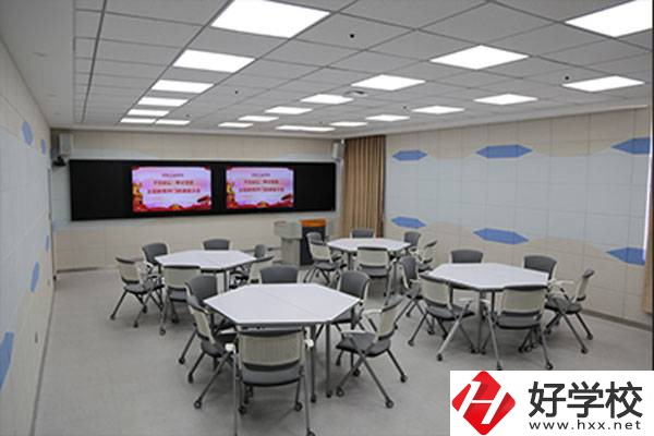 邵陽(yáng)工業(yè)學(xué)校是公辦還是民辦？學(xué)校好不好？