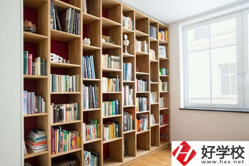 懷化鐵路職業(yè)中專學校怎么樣？地址多少？