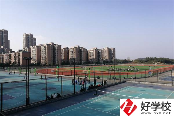湖南安全技術(shù)職業(yè)學(xué)院(中職部)運(yùn)動(dòng)場