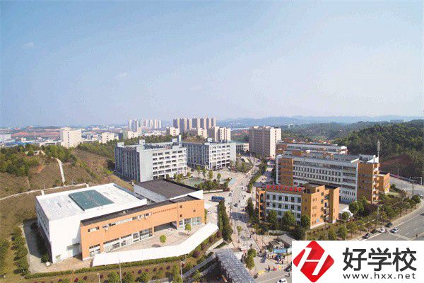 長沙汽修學(xué)校有哪些？就業(yè)如何？