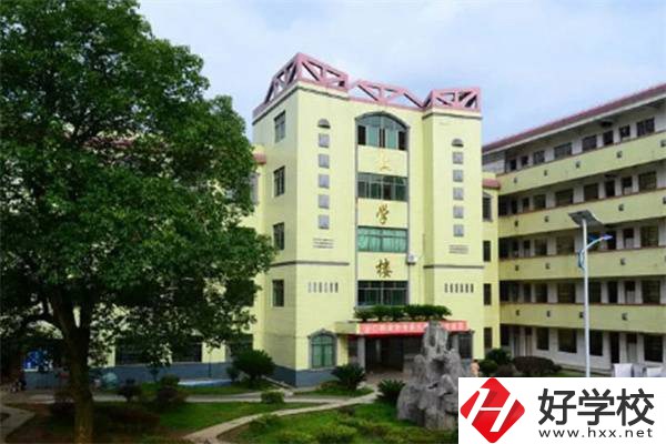 安仁職業(yè)中專怎么樣？有什么辦學(xué)特色？
