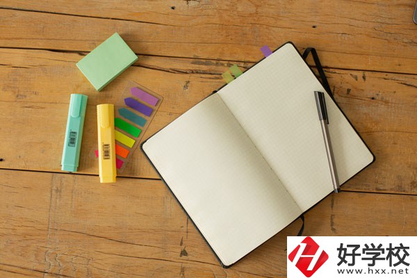 湖南省懷化工業(yè)中等專(zhuān)業(yè)學(xué)校好不好？學(xué)校環(huán)境怎么樣？