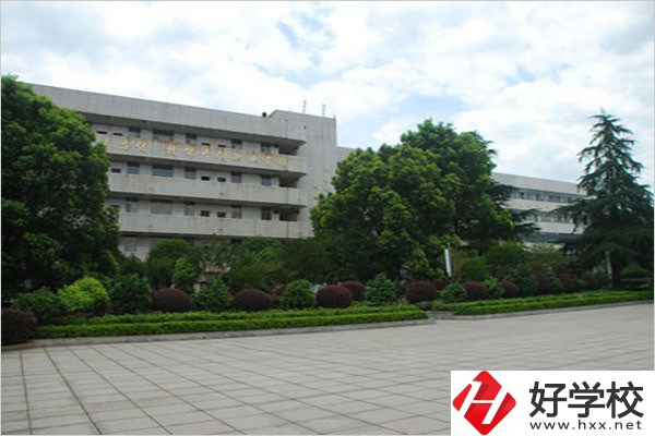 郴州有什么好的職校？會(huì)安排實(shí)習(xí)嗎？