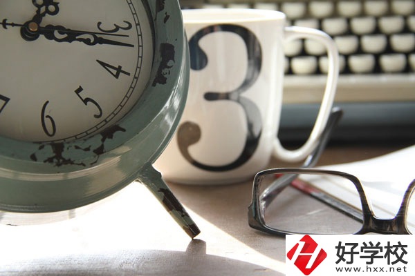 懷化市旅游學(xué)校怎么樣？宿舍好不好？