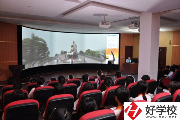 長沙市望城區(qū)職業(yè)中等專業(yè)學(xué)校怎么樣，有哪些優(yōu)秀教師？