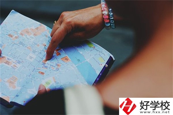 岳陽中職學校哪些專業(yè)好？有什么學校推薦？