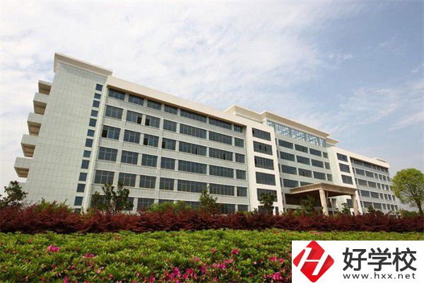 婁底有哪些技校？這些學(xué)校都有什么辦學(xué)優(yōu)勢(shì)？