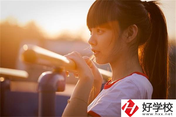 給湖南初中生的擇校建議，選什么專業(yè)好？