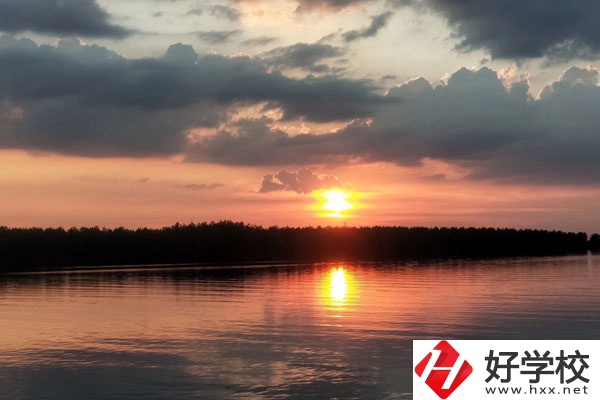 湘西民族職業(yè)技術(shù)學(xué)院有精品專業(yè)嗎？