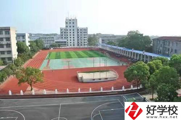 株洲縣職業(yè)中等專業(yè)學(xué)校怎么樣？交通便利嗎？