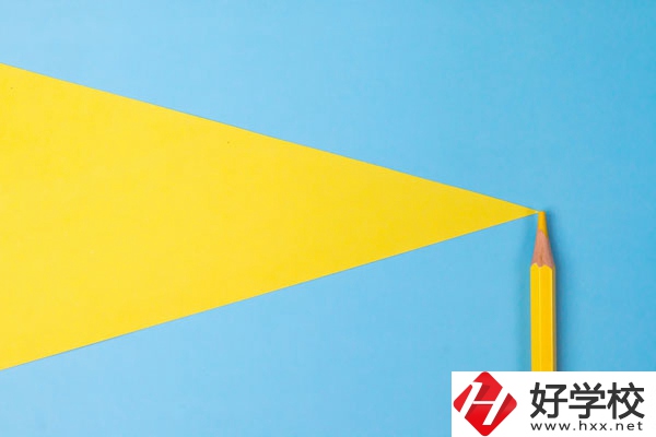 湖南省祁陽師范學(xué)校好不好？宿舍壞境怎么樣？