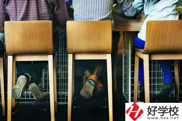 耒陽(yáng)中等職業(yè)技術(shù)學(xué)校辦學(xué)條件怎么樣，值得選擇嗎？