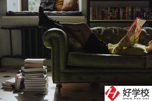 衡山明星體育藝術(shù)中等專業(yè)學(xué)校好不好？