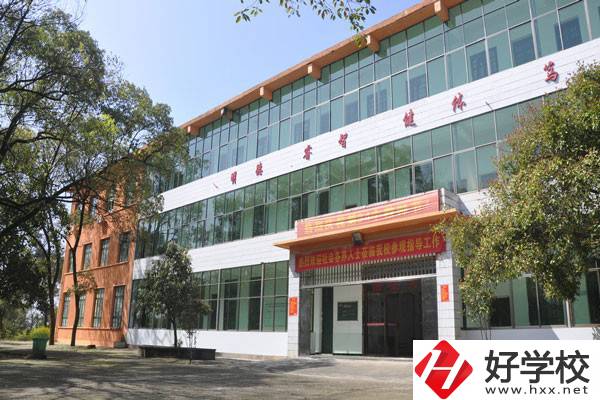 衡陽(yáng)蔡倫科技中等職業(yè)學(xué)校是公辦的嗎？有哪些優(yōu)勢(shì)？