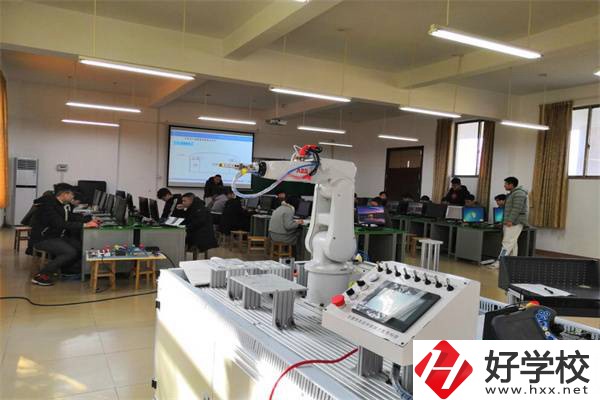 郴州初中生可以讀的大專有哪些？有哪些專業(yè)可以學(xué)？