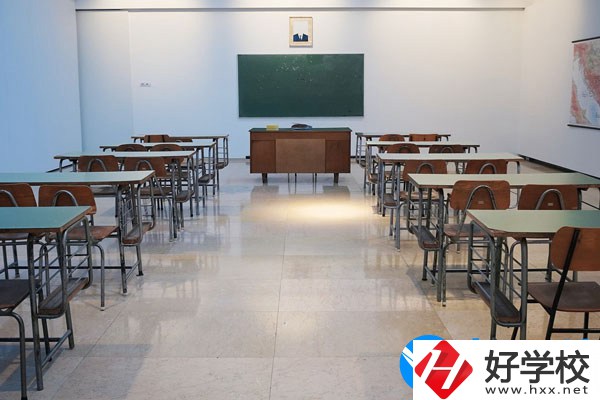 株洲最好的職業(yè)學(xué)校是哪個？宿舍怎么樣？