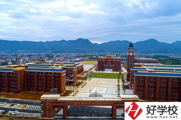 湖南省湘北職業(yè)中專學(xué)校位置在哪里？辦學(xué)條件怎么樣？