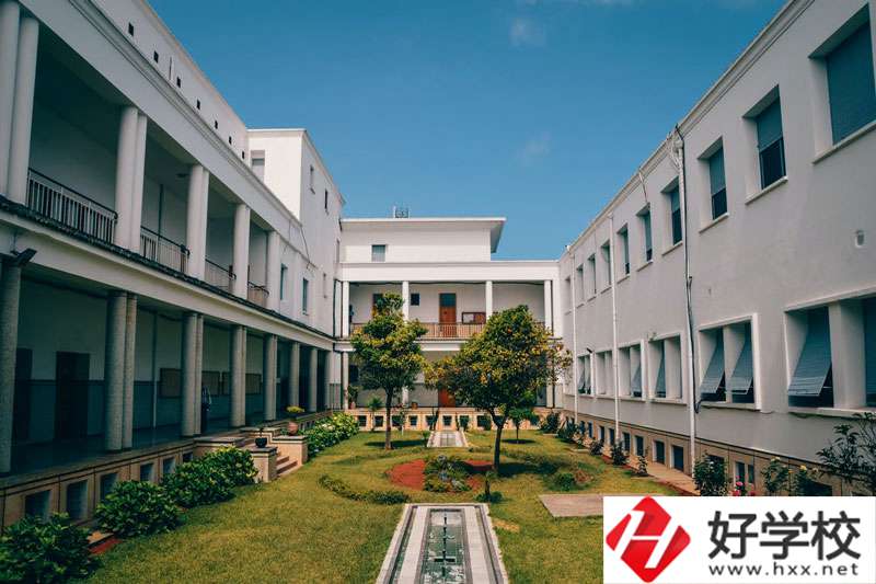 桑植縣職業(yè)中專(zhuān)學(xué)校有哪些專(zhuān)業(yè)比較好？