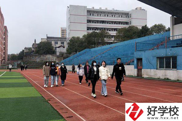 湖南有哪幾所成人中專？什么是成人中專？