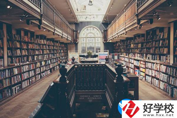 長沙岳麓區(qū)有哪些民辦職校？好不好？