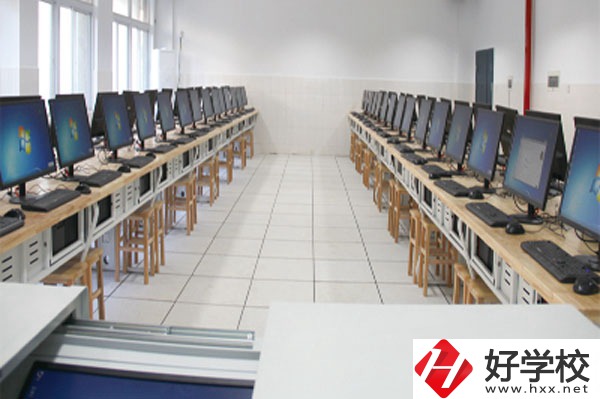 湖南省工業(yè)貿(mào)易學(xué)校怎么樣，就業(yè)情況如何？