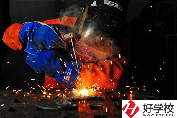 郴州有學電焊專業(yè)的學校嗎？就業(yè)薪資高嗎？